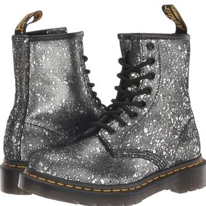 Dr Martens Metallic Splatter